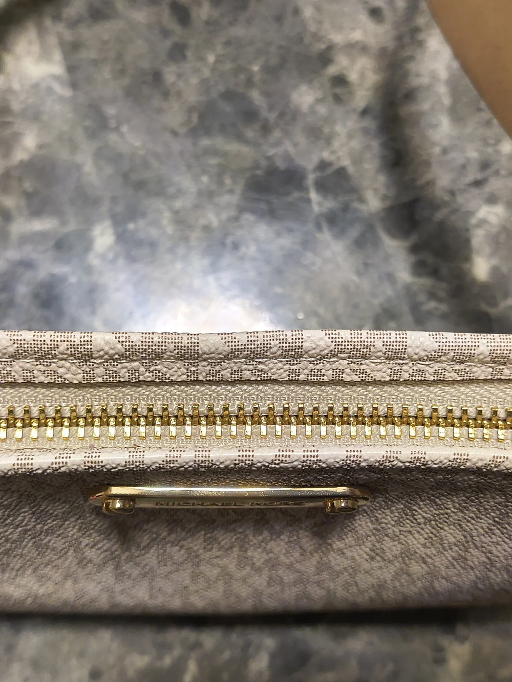 Michael Kors Belt Bag - Signature Print